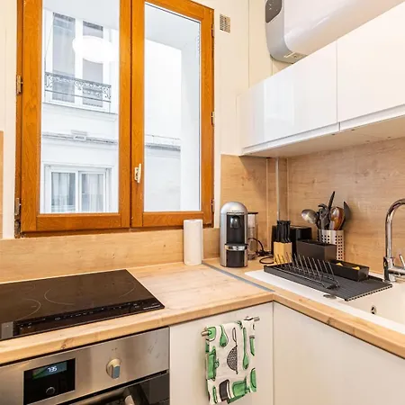 Guestready - Elegant Pres De Sacre-coeur Appartement Parijs